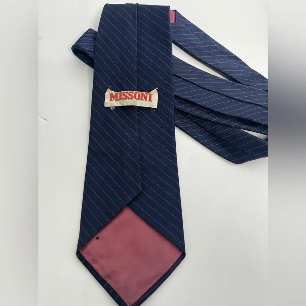 Vintage Missoni Striped Mens‎ Tie Navy Blue